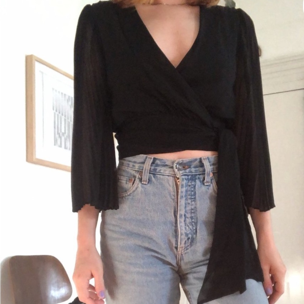 Alice + Olivia Black Wrap Tie Crop Top